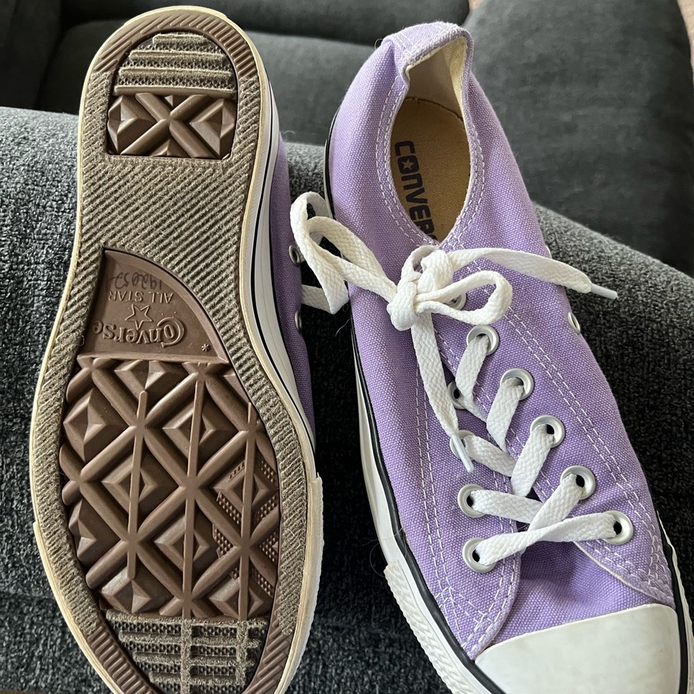 Lilac purple converse shoes